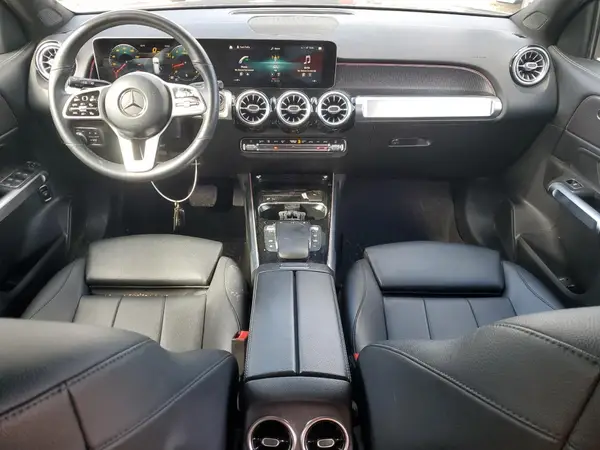 W1N4M4HB8MW128243 2021 MERCEDES-BENZ GLB - Image 8