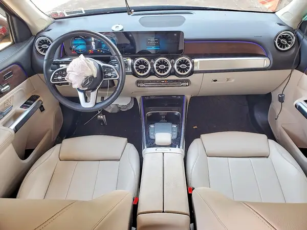 W1N4M4HB8MW151201 2021 MERCEDES-BENZ GLB - Image 8