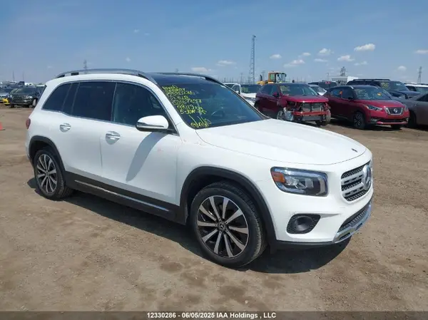 W1N4M4HB8MW167897 2021 MERCEDES-BENZ GLB - Image 1