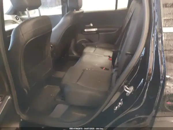 W1N4M4HB9LW036301 2020 MERCEDES-BENZ GLB - Image 8