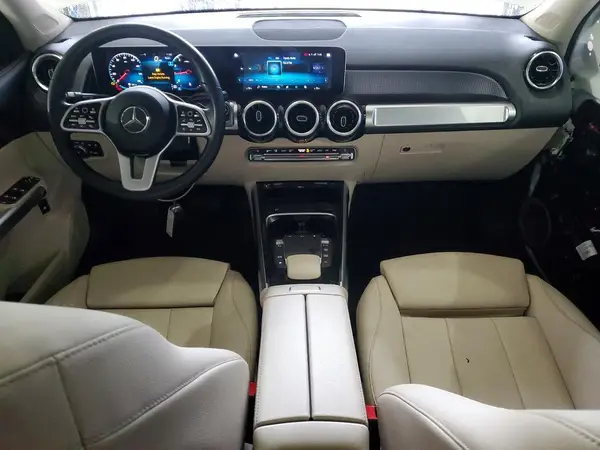 W1N4M4HB9MW089176 2021 MERCEDES-BENZ GLB - Image 8
