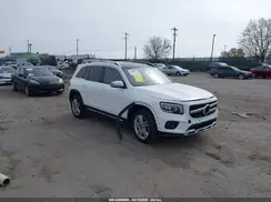 W1N4M4HB9MW101438 2021 MERCEDES-BENZ GLB