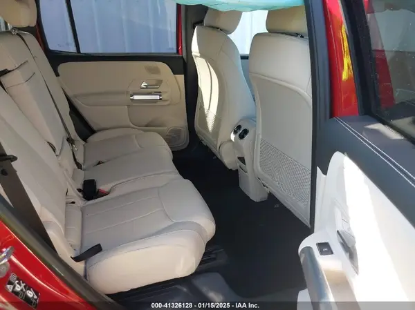 W1N4M4HB9SW392147 2025 MERCEDES-BENZ GLB - Image 8