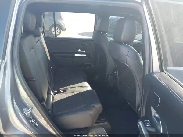 W1N4M4HBXLW041023 2020 MERCEDES-BENZ GLB - Image 8