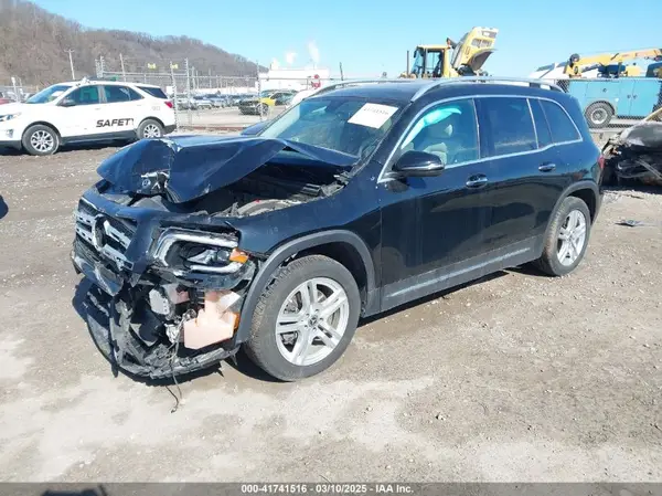 W1N4M4HBXLW041183 2020 MERCEDES-BENZ GLB - Image 2