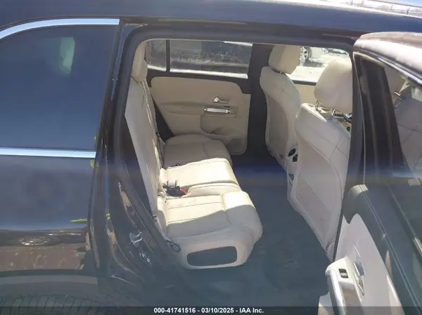 W1N4M4HBXLW041183 2020 MERCEDES-BENZ GLB - Image 8