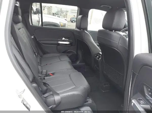 W1N4M4HBXMW086772 2021 MERCEDES-BENZ GLB - Image 8