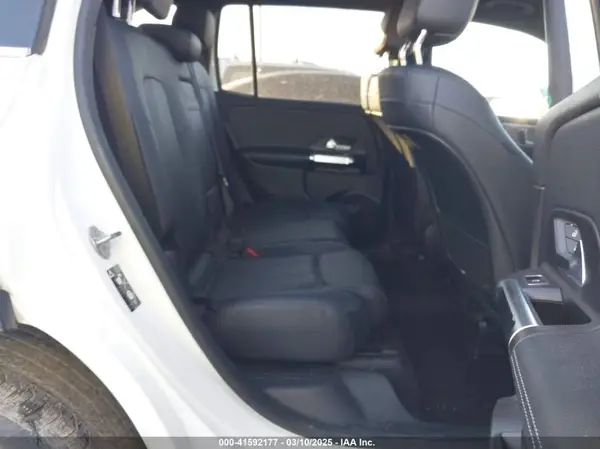 W1N4M4HBXMW099604 2021 MERCEDES-BENZ GLB - Image 8