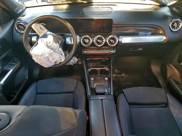 2021 MERCEDES-BENZ GLB COPART lot 98398435 auction photo 8