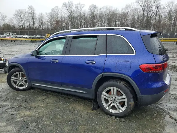W1N4M4HBXMW154083 2021 MERCEDES-BENZ GLB - Image 2