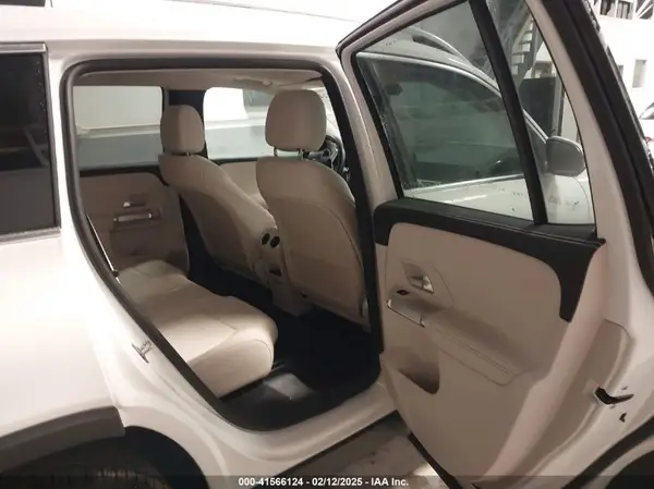 W1N4M4HBXNW175453 2022 MERCEDES-BENZ GLB - Image 8