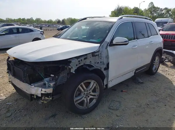 W1N4M4HBXPW310062 2023 MERCEDES-BENZ GLB - Image 2