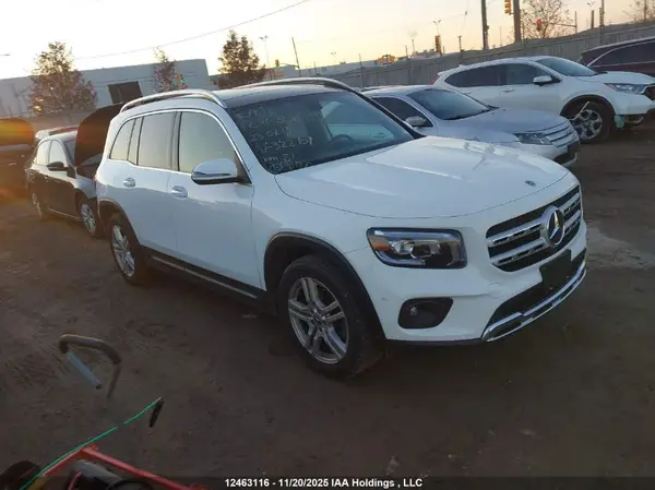 W1N4M4HBXPW322101 2023 MERCEDES-BENZ GLB - Image 1