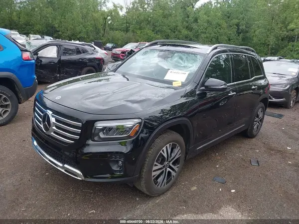 W1N4M4HBXRW366473 2024 MERCEDES-BENZ GLB - Image 2