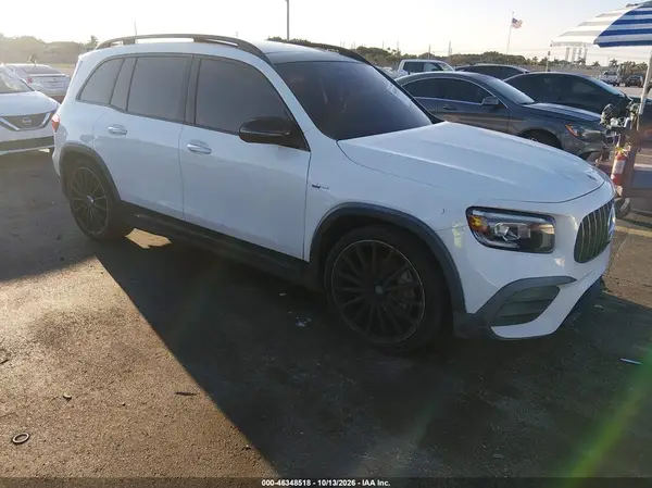 W1N4M5BB1MW079174 2021 MERCEDES-BENZ GLB - Image 1