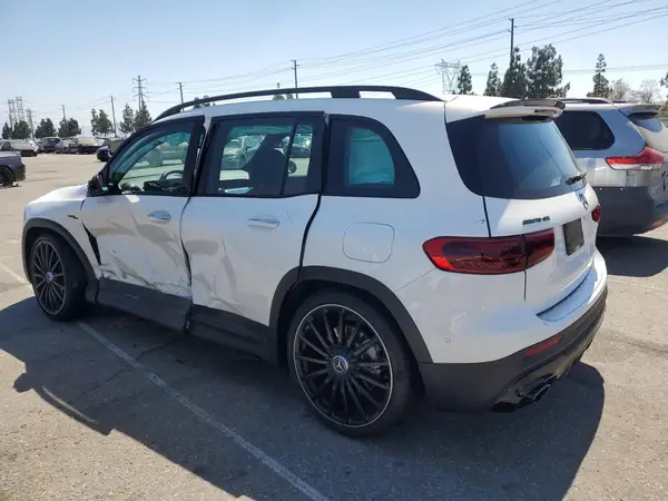 W1N4M5BB2SW406260 2025 MERCEDES-BENZ GLB - Image 2