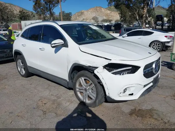 W1N4N4GB0MJ132184 2021 MERCEDES-BENZ GLA-KLASSE - Image 1