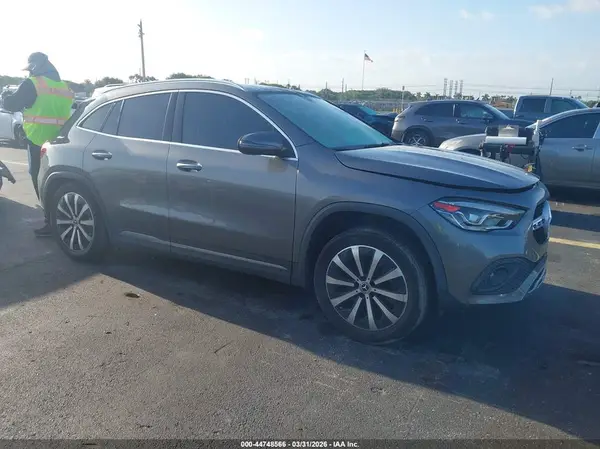 W1N4N4GB1MJ135711 2021 MERCEDES-BENZ GLA-KLASSE - Image 1