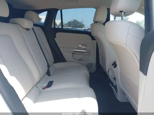 W1N4N4GB2PJ462073 2023 MERCEDES-BENZ GLA-KLASSE - Image 8
