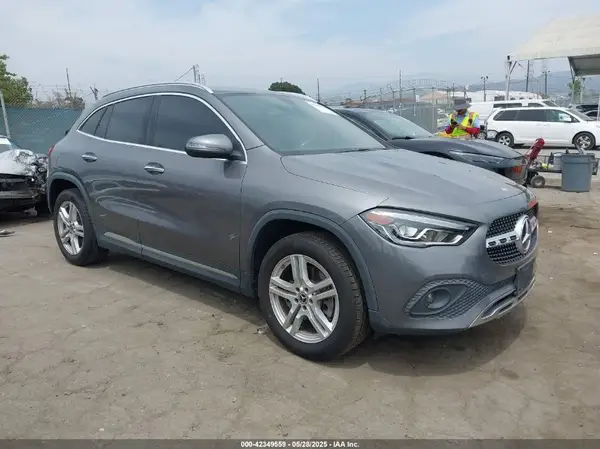 W1N4N4GB4MJ159632 2021 MERCEDES-BENZ GLA-KLASSE - Image 1