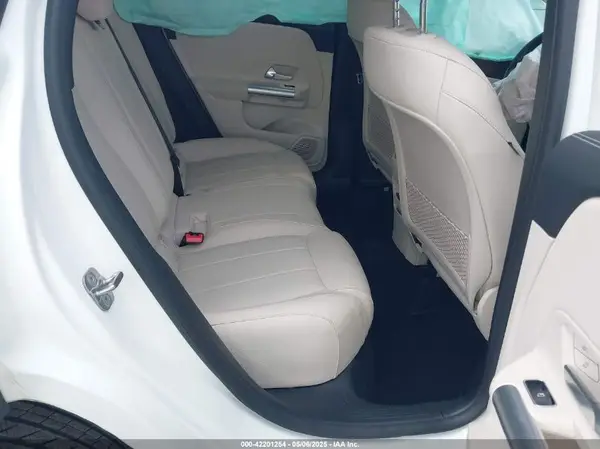 W1N4N4GB4PJ498699 2023 MERCEDES-BENZ GLA-KLASSE - Image 8