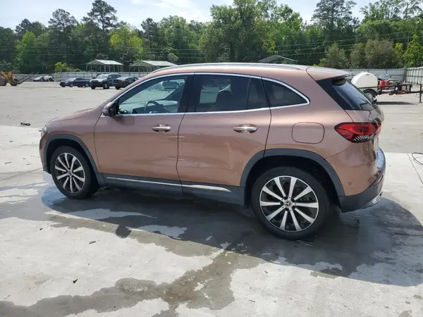 W1N4N4GB5NJ373403 2022 MERCEDES-BENZ GLA-KLASSE - Image 2