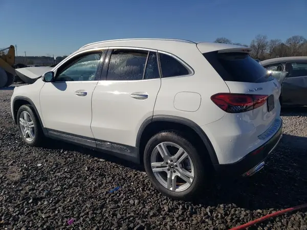 W1N4N4GB5NJ374051 2022 MERCEDES-BENZ GLA-KLASSE - Image 2