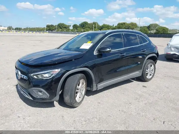 W1N4N4GB8MJ235725 2021 MERCEDES-BENZ GLA-KLASSE - Image 2