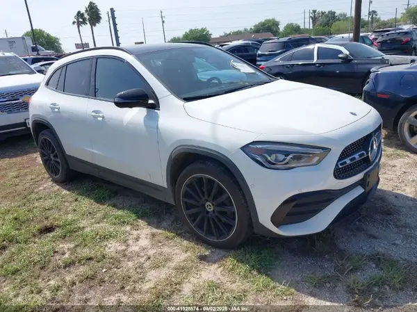 W1N4N4GB9MJ257880 2021 MERCEDES-BENZ GLA-KLASSE - Image 1