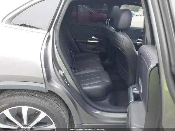 W1N4N4HB2MJ156002 2021 MERCEDES-BENZ GLA-KLASSE - Image 8