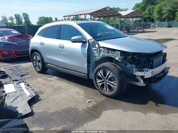 W1N4N4HB2TJ748045 2026 MERCEDES-BENZ GLA-KLASSE - Image 1