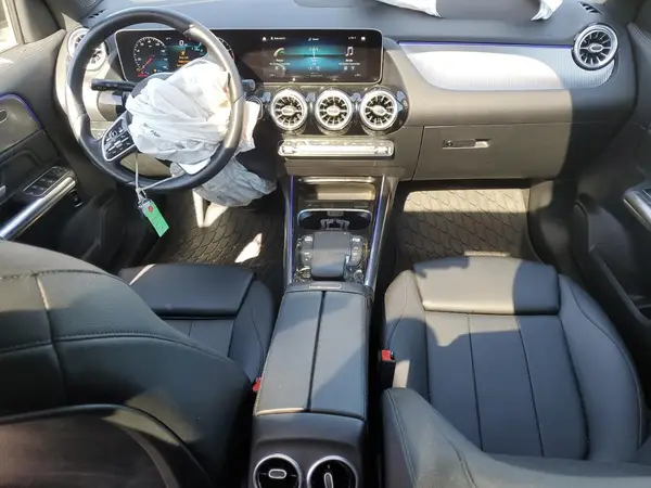 W1N4N4HB5MJ267241 2021 MERCEDES-BENZ GLA-KLASSE - Image 8
