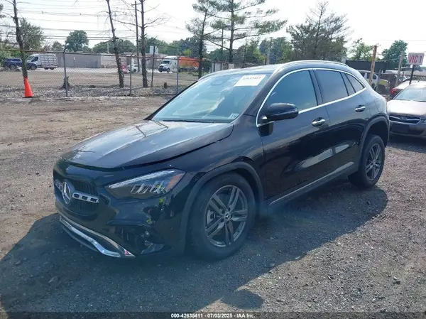W1N4N4HB5SJ691659 2025 MERCEDES-BENZ GLA-KLASSE - Image 2