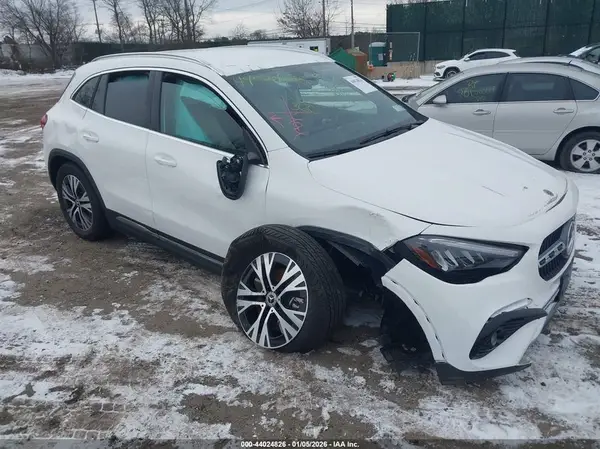 WDCTG4GB0JJ439146 VIN - 2018 MERCEDES-BENZ GLA-KLASSE 2018