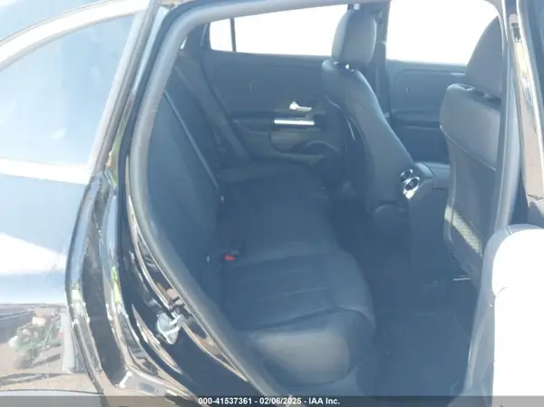 W1N4N4HBOSJ651134 2025 MERCEDES-BENZ GLA-KLASSE - Image 8