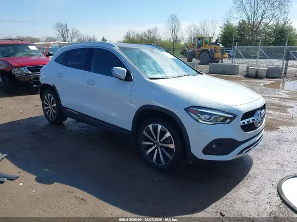 W1N4N4HBXPJ495885 2023 MERCEDES-BENZ GLA-KLASSE - Image 1