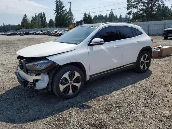 W1N4N4HBXSJ663937 2025 MERCEDES-BENZ GLA-KLASSE - Image 1