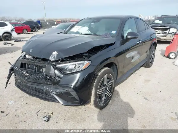 W1NKJ4HB3RF165644 2024 MERCEDES-BENZ GLC - Image 2