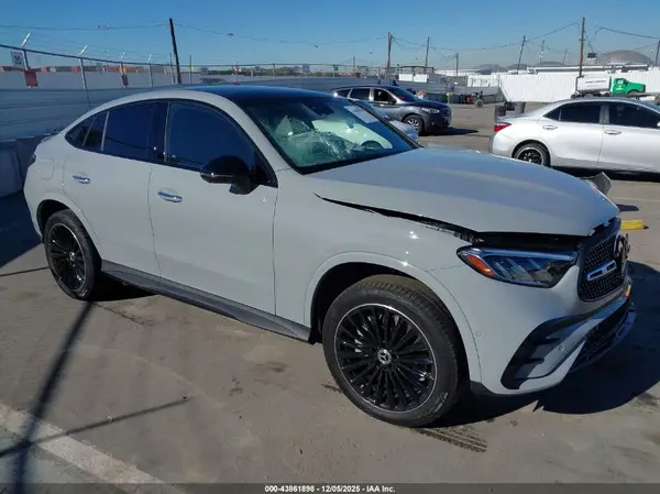 W1NKJ4HB3TF426844 2026 MERCEDES-BENZ GLC - Image 1