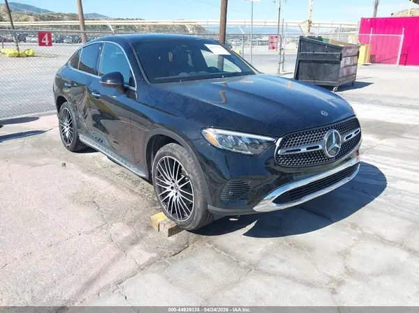 W1NKJ4HB4TF573688 2026 MERCEDES-BENZ GLC - Image 1