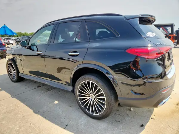 W1NKM4GB0RU040721 2024 MERCEDES-BENZ GLC - Image 2