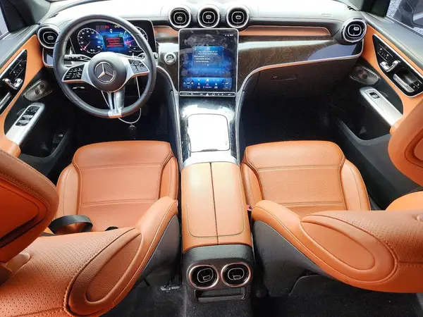 W1NKM4GB1PF057626 2023 MERCEDES-BENZ GLC - Image 8