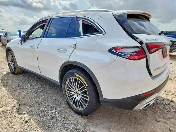 W1NKM4GB1RF208922 2024 MERCEDES-BENZ GLC - Image 2