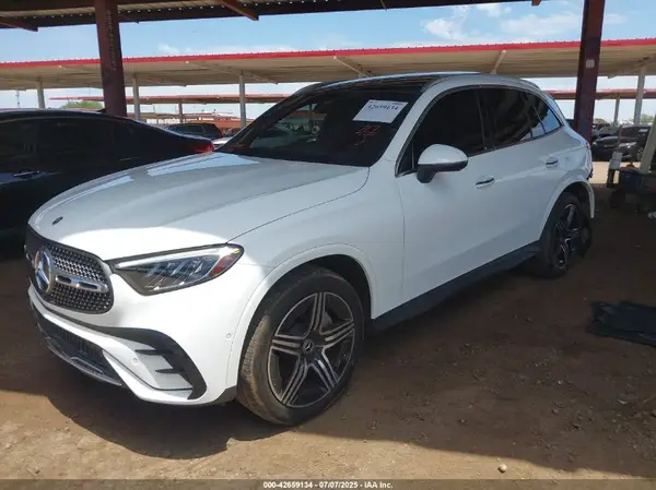 W1NKM4GB2PF057814 2023 MERCEDES-BENZ GLC - Image 2