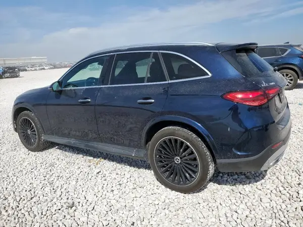 W1NKM4GB2PU028521 2023 MERCEDES-BENZ GLC - Image 2