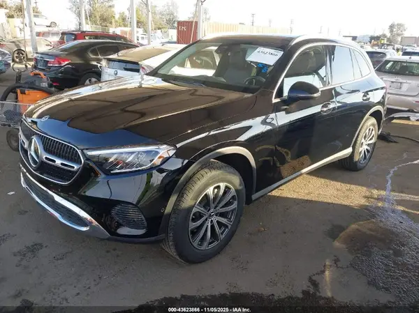 W1NKM4GB2RF142820 2024 MERCEDES-BENZ GLC - Image 2