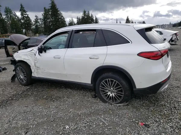 W1NKM4GB2RF145314 2024 MERCEDES-BENZ GLC - Image 2