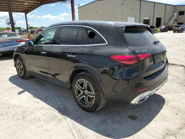 W1NKM4GB2SF294277 2025 MERCEDES-BENZ GLC - Image 2