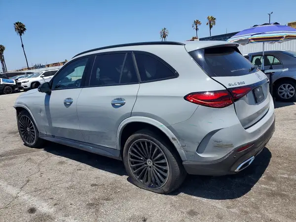W1NKM4GB2TU106029 2026 MERCEDES-BENZ GLC - Image 2