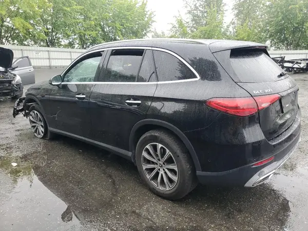 W1NKM4GB3RF194103 2024 MERCEDES-BENZ GLC - Image 2
